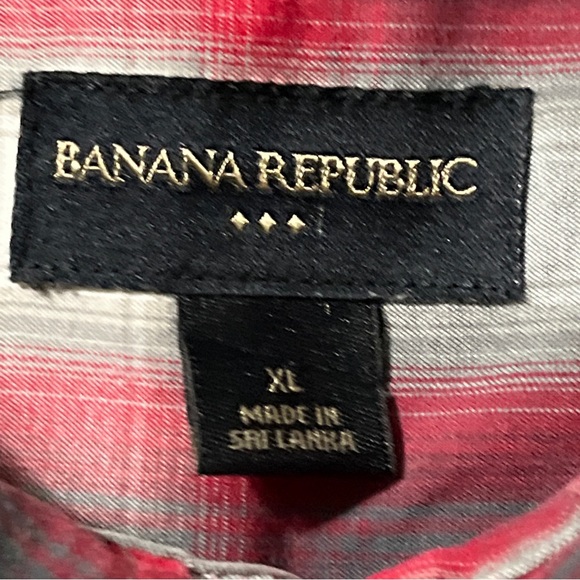 Banana Republic Factory Mens XL Shirt Button Up Long Sleeves Red/GrayPlaid - Picture 10 of 13